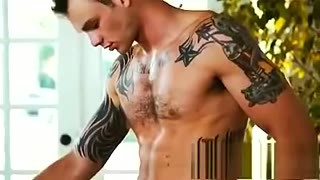 Desperate Househusband - Str8 to Gay - Cliff Jensen & Jeremy Spreadums