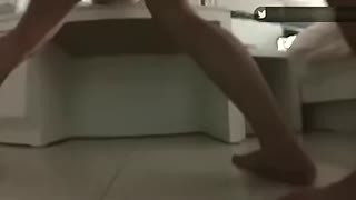 Korean couple at the motel - 160508 (5m)