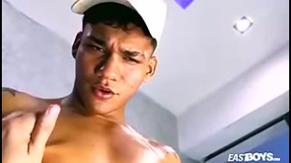 Teen 18+ Handjob By Stranger With Latino Big Cock