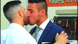 Sunny Colucci and Klein Kerr - Up A Gear